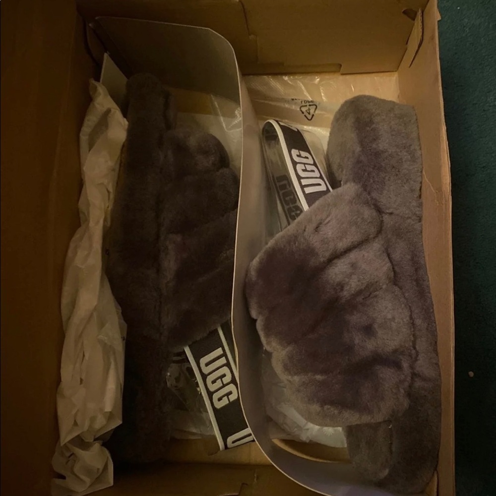 Ugg Fluff Yeah Slides/Slippers